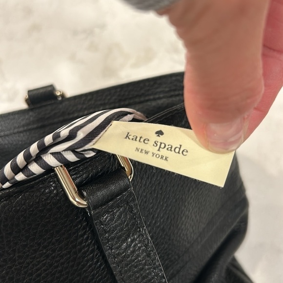 Kate Spade ♠️ Cobble Hill Black Pebbled Leather Kiernan Shoulder Bag - Picture 9 of 16